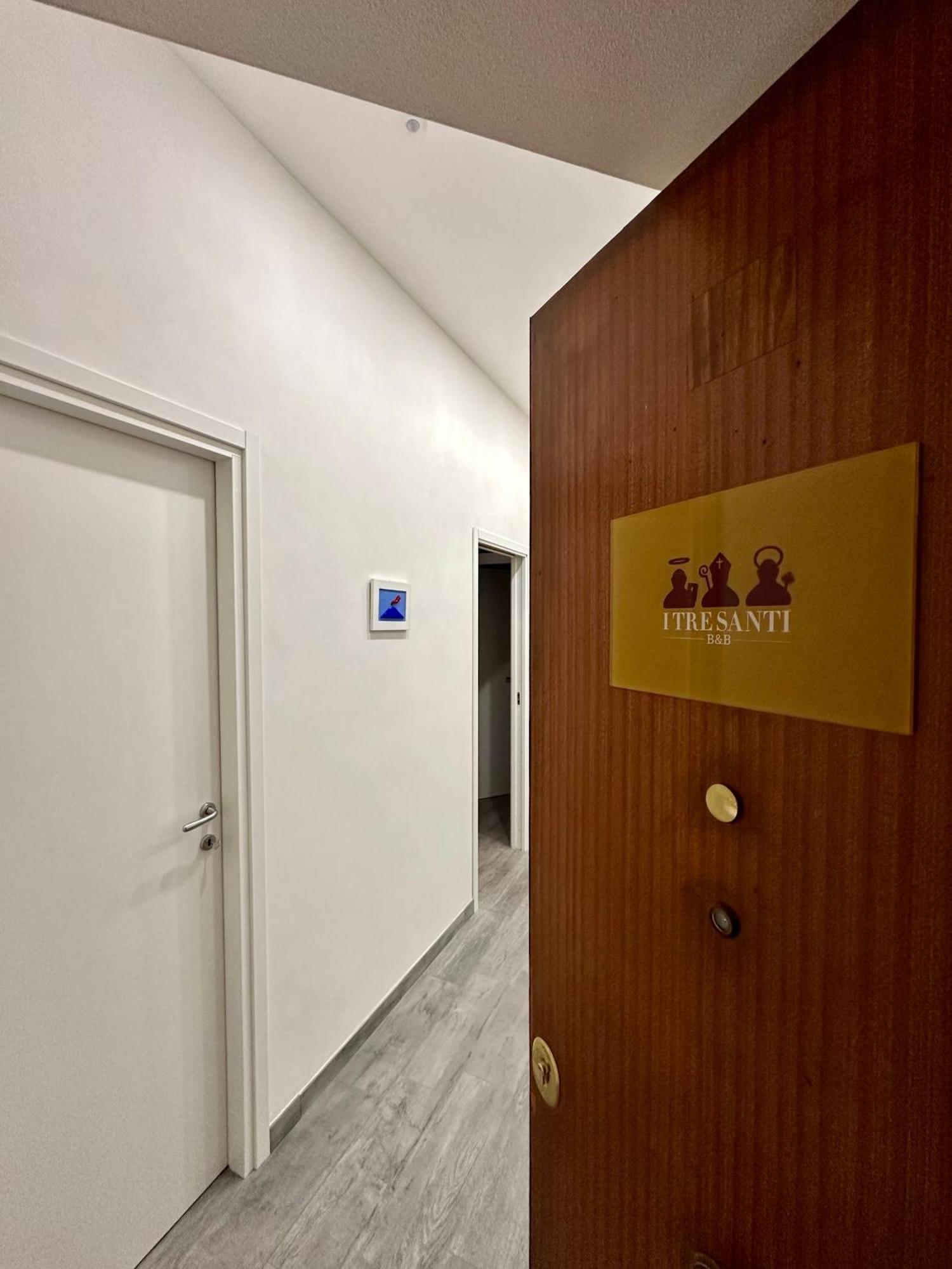 B&B I Tre Santi Neapol Exteriér fotografie